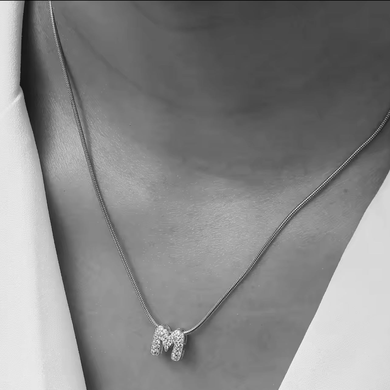 CADENA GLITTER CHICA