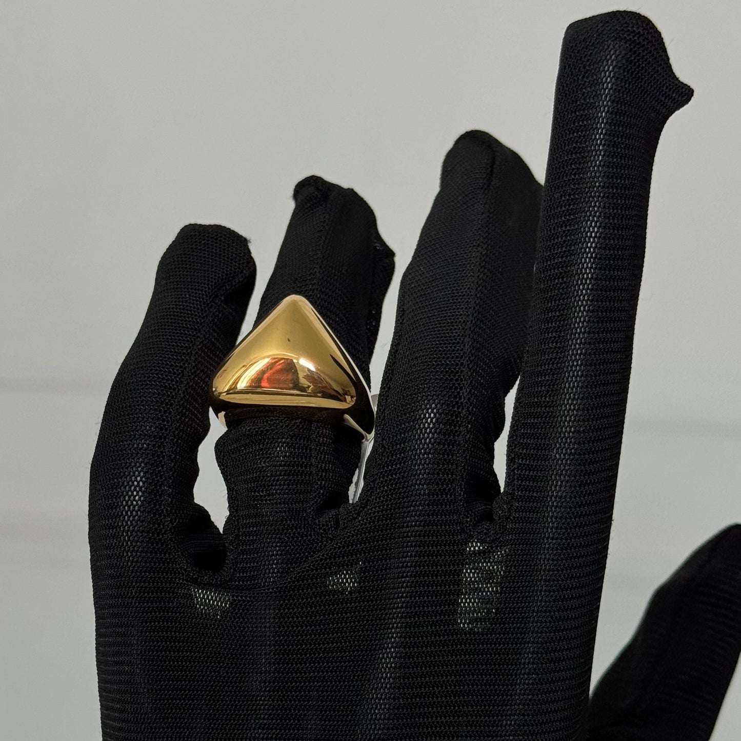 ANILLO TRIÁNGULO