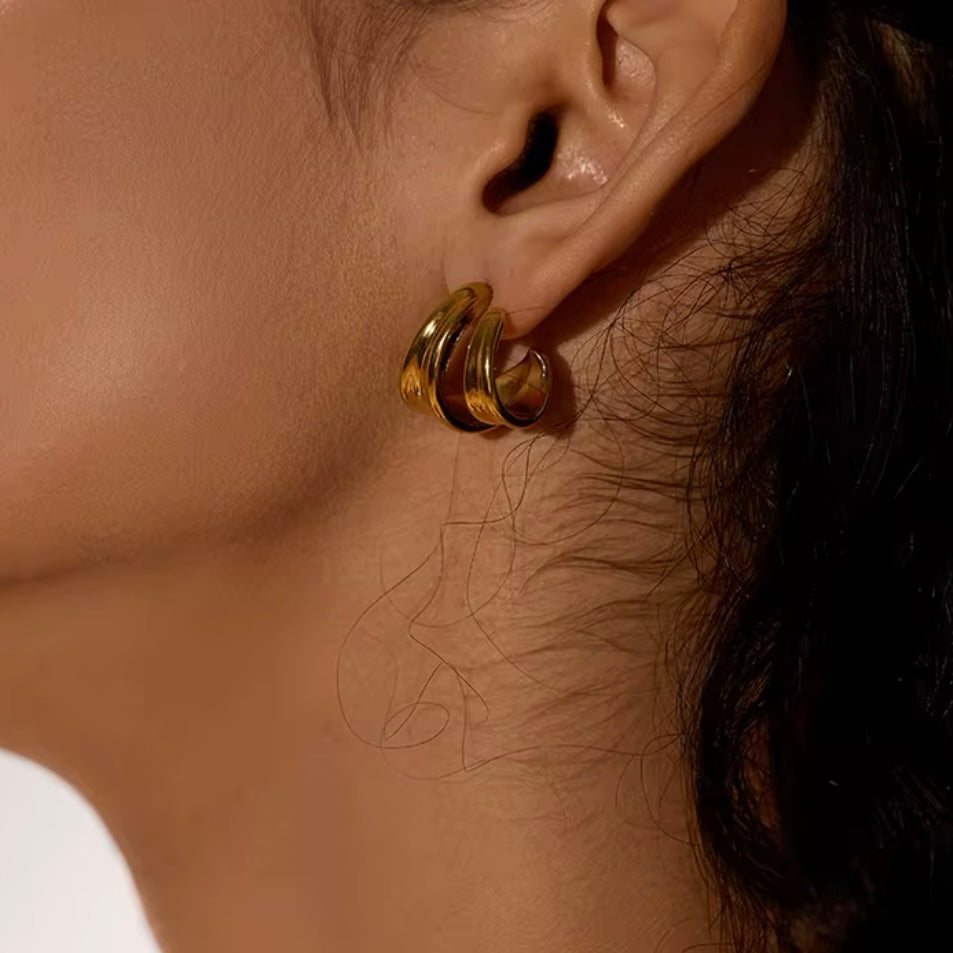 ARETES NOIR