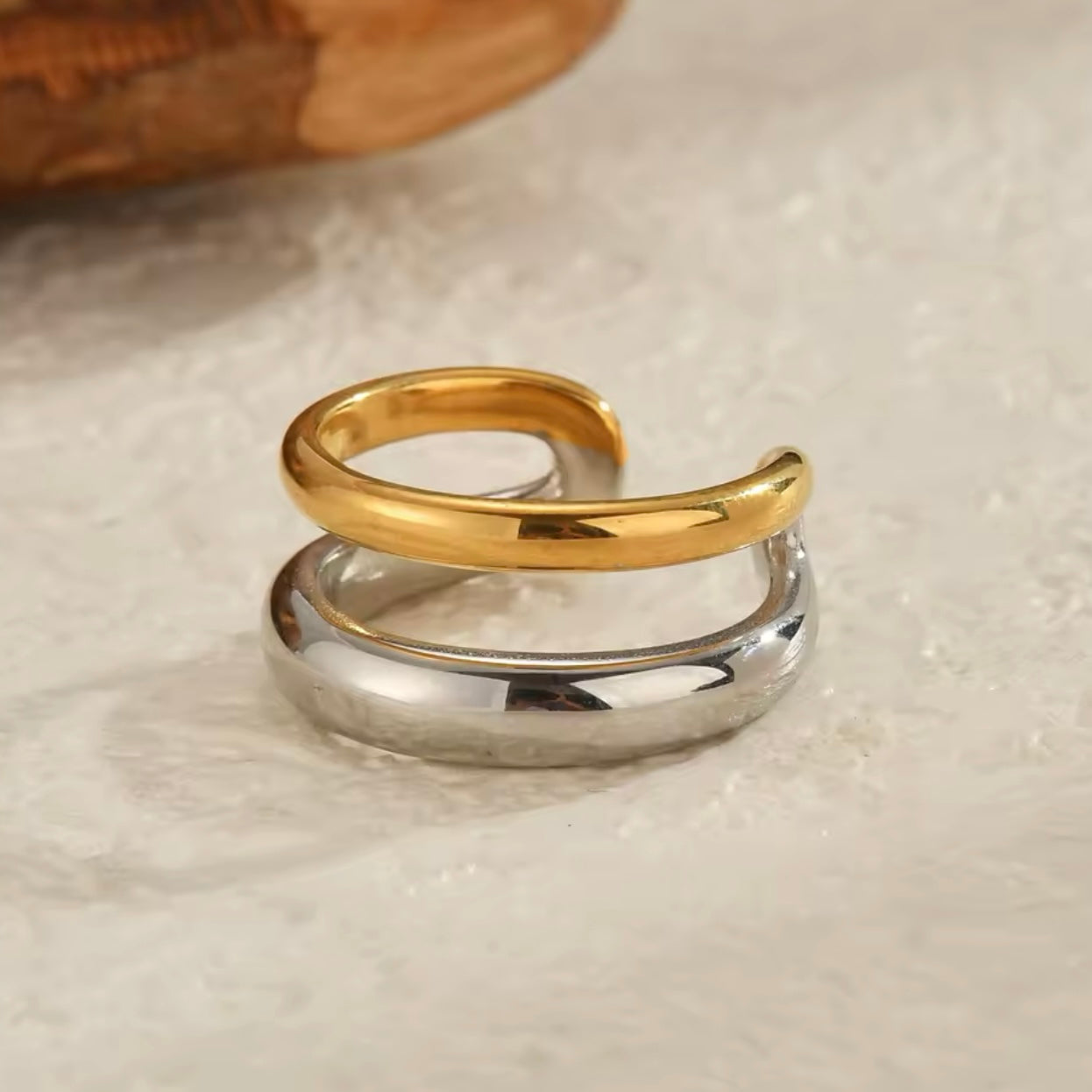 ANILLO VERA