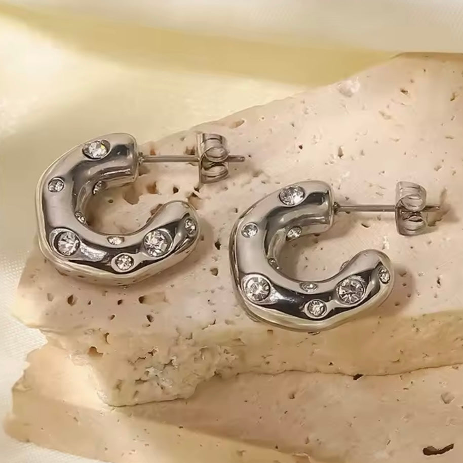 ARETES AROA