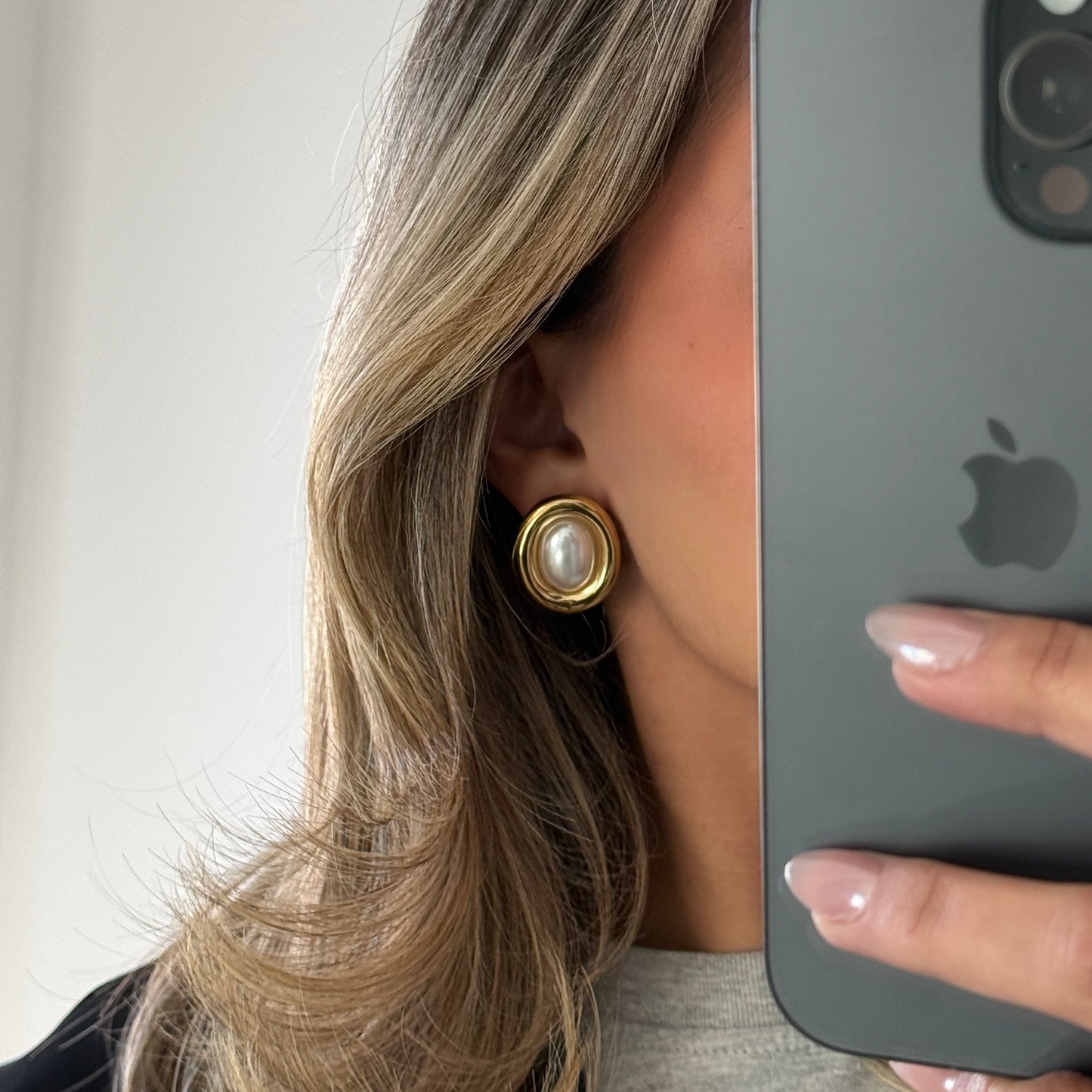 ARETES CELIA
