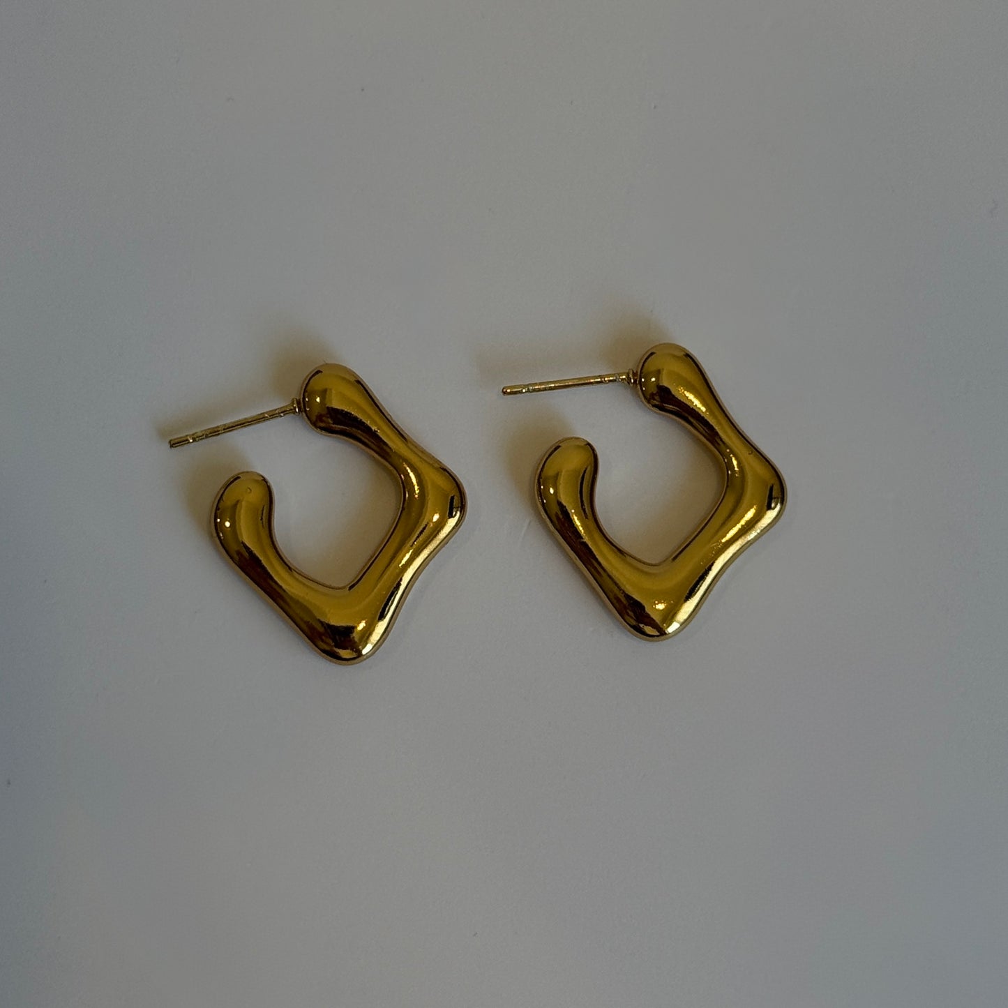 ARETES ARIA